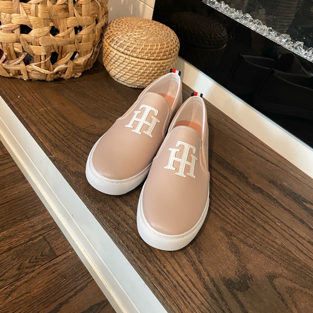 Tommy Hilfiger Slides